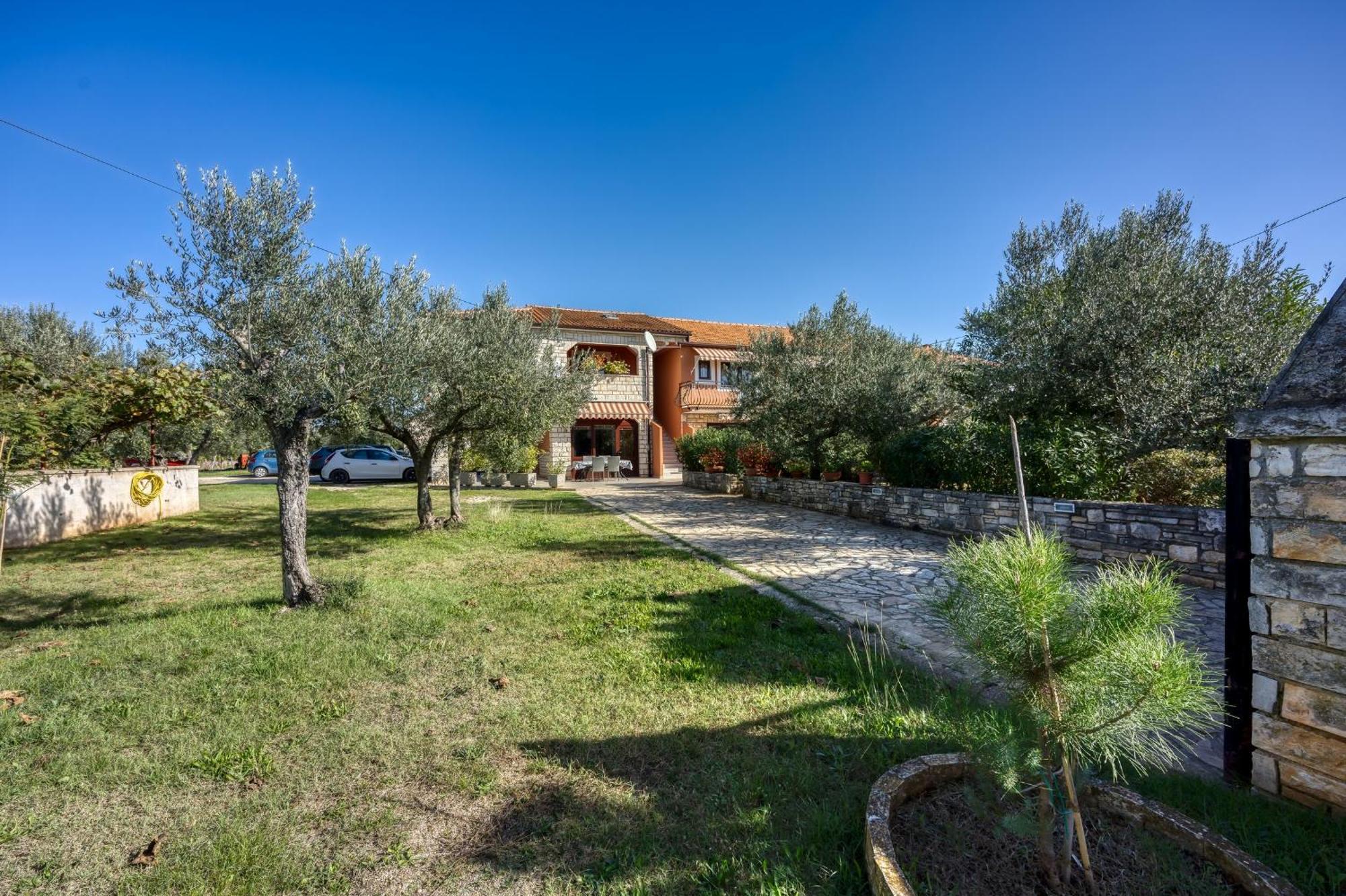 Olive Garden Apartman